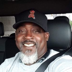 Meet your Posher, Dwight